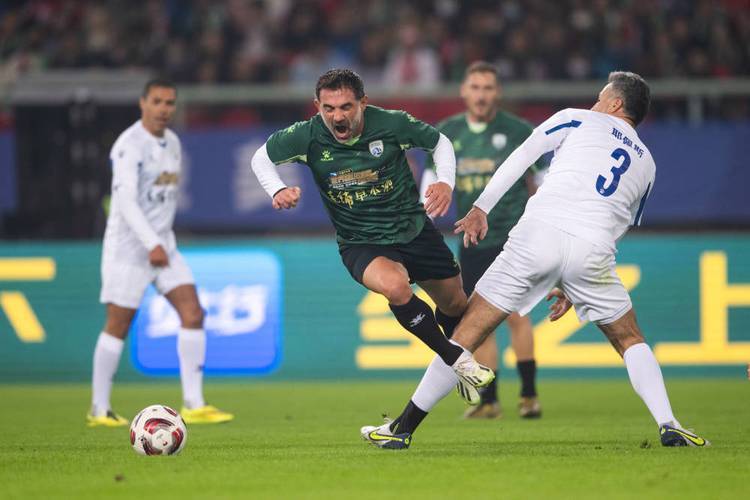 的激烈竞争 的激烈竞争