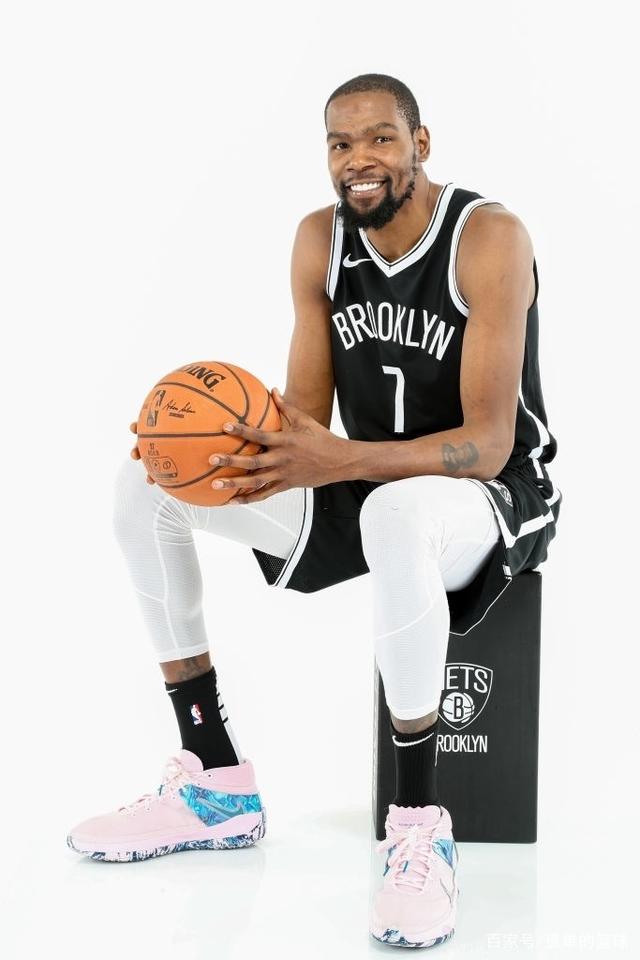 包揽了一项 包揽了一项