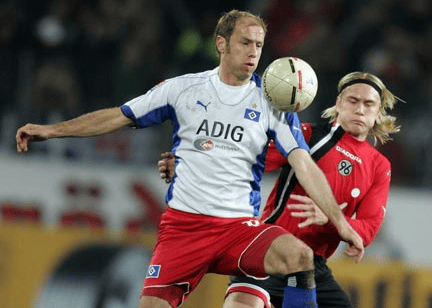 场比赛背后 场比赛背后